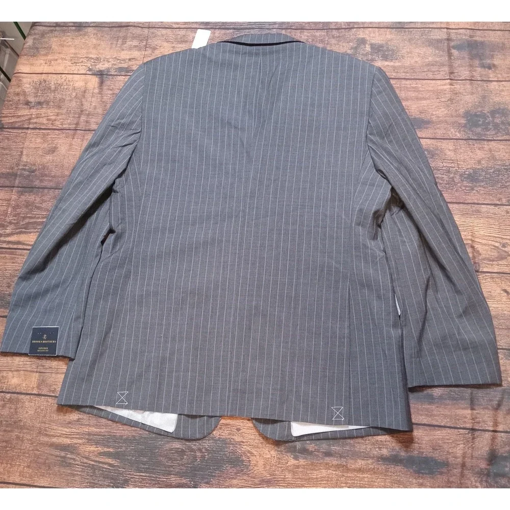 Brooks Brothers Explorer‎ Regent Fit Men's Blazer 46 Reg Gray Pinstripe